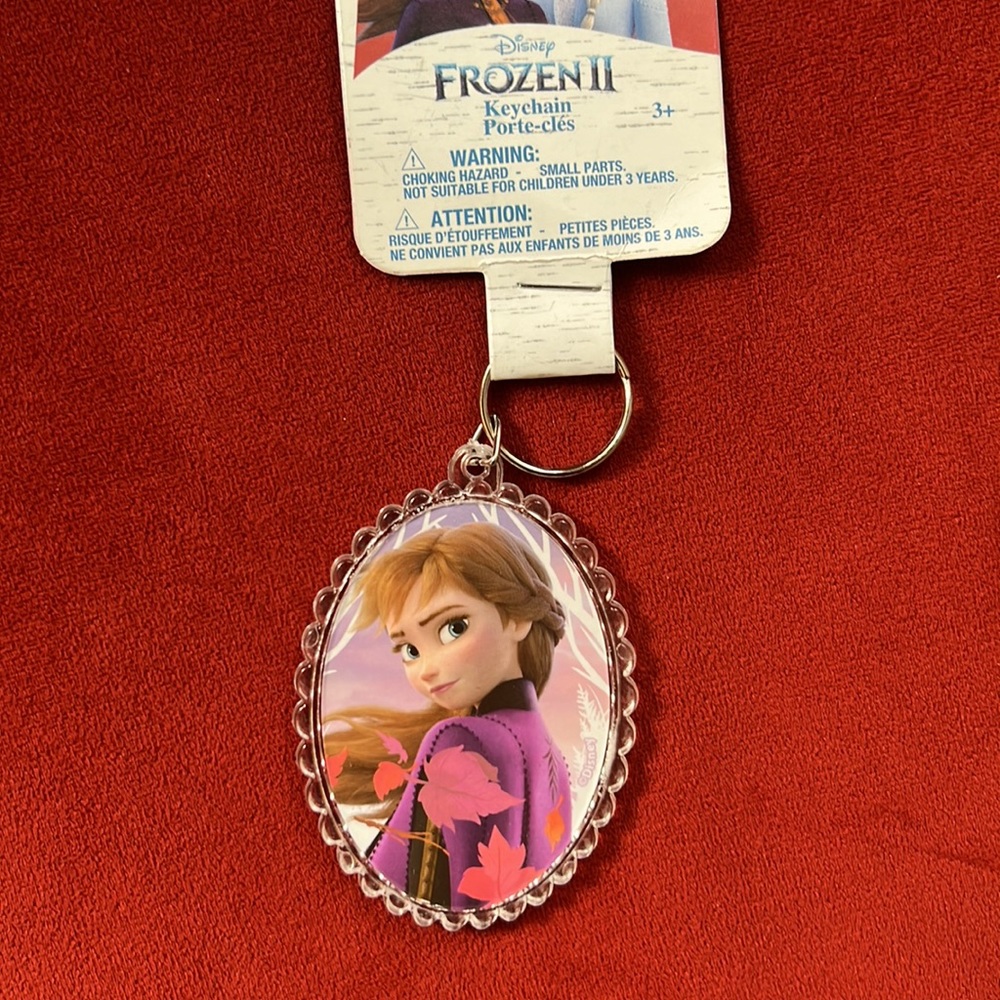 Frozen Bracelets and Key Chain Set - Picture 5 of 6